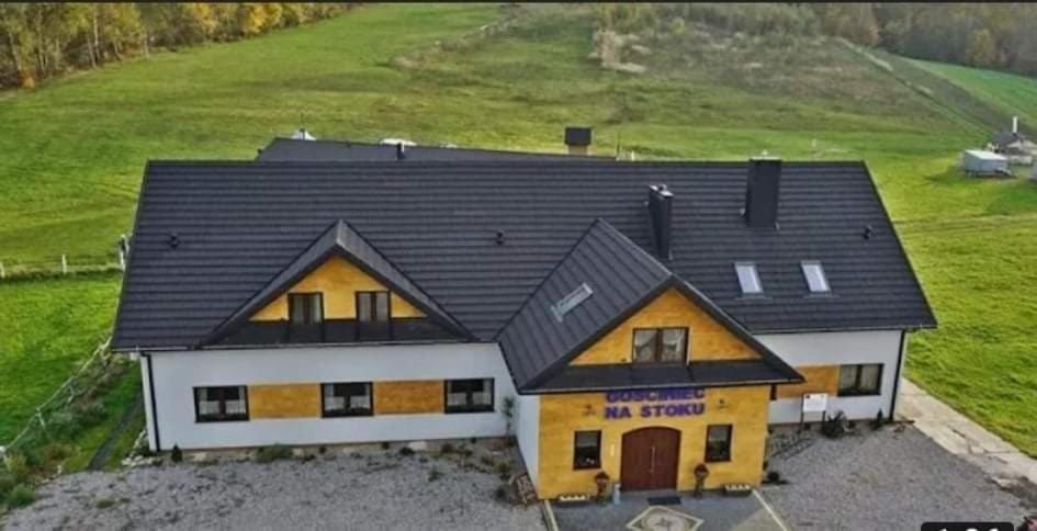 Gosciniec Na Stoku Pokoje 2,3,4 Osobowe, Cisza, Spokoj, Widok Na Stok Narciarski, Lasy, Laki Bobliwo Eksteriør billede